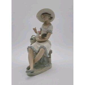 Vintage Nao By Lladro Girl Playing Rooster Spainish Figurine Excellent Condition